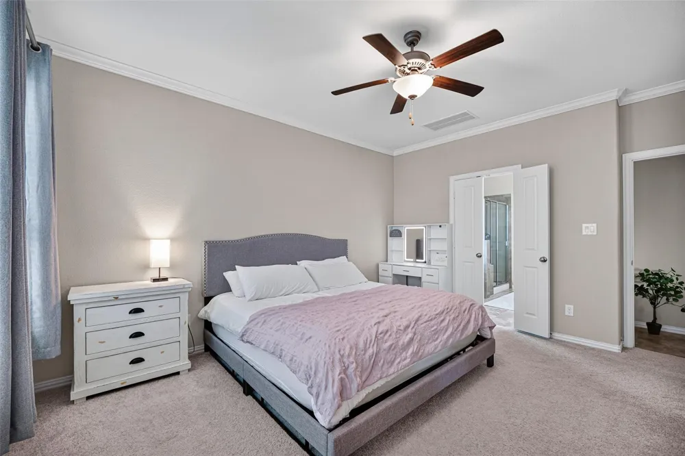 3219 Charles Place Mont Belvieu, TX 77523
