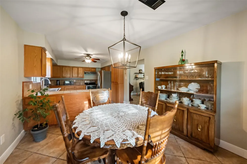 14828 County Road 304 Navasota, TX 77868