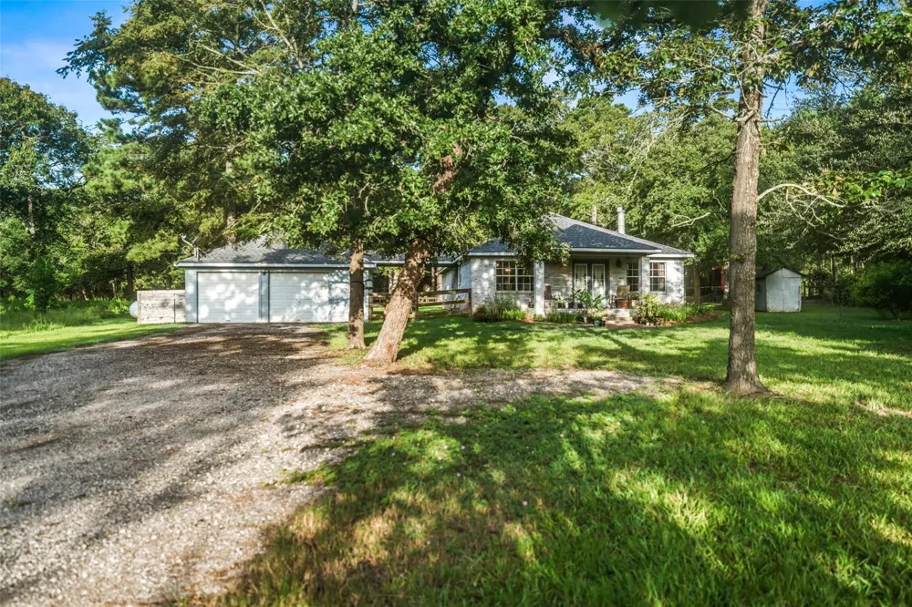 14828 County Road 304 Navasota, TX 77868