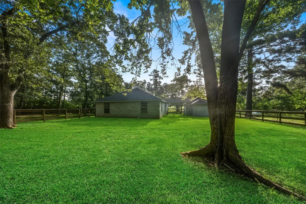 14828 County Road 304 Navasota, TX 77868