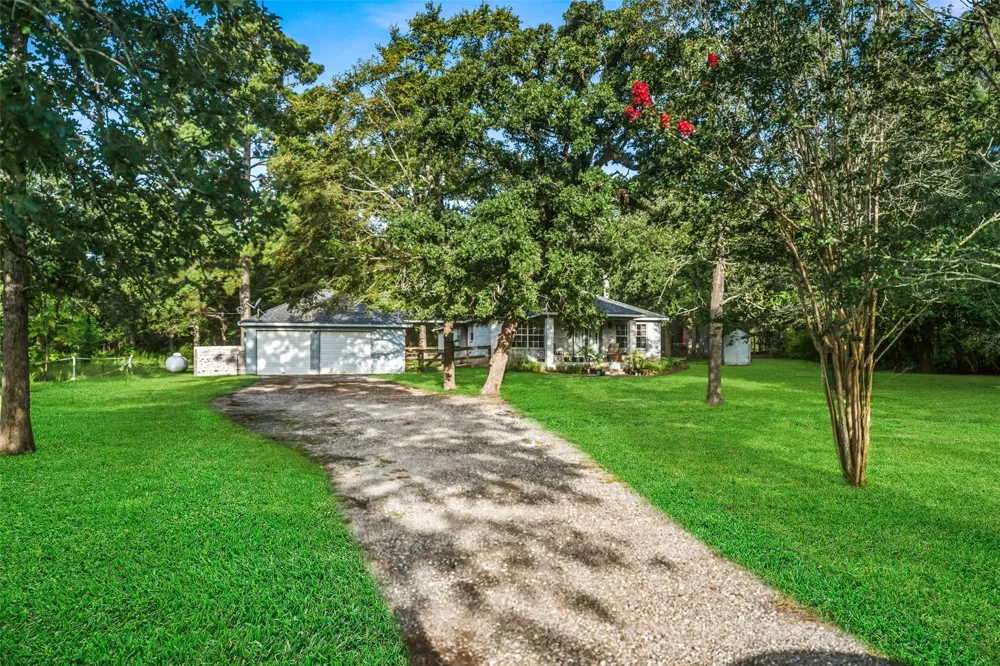 14828 County Road 304 Navasota, TX 77868