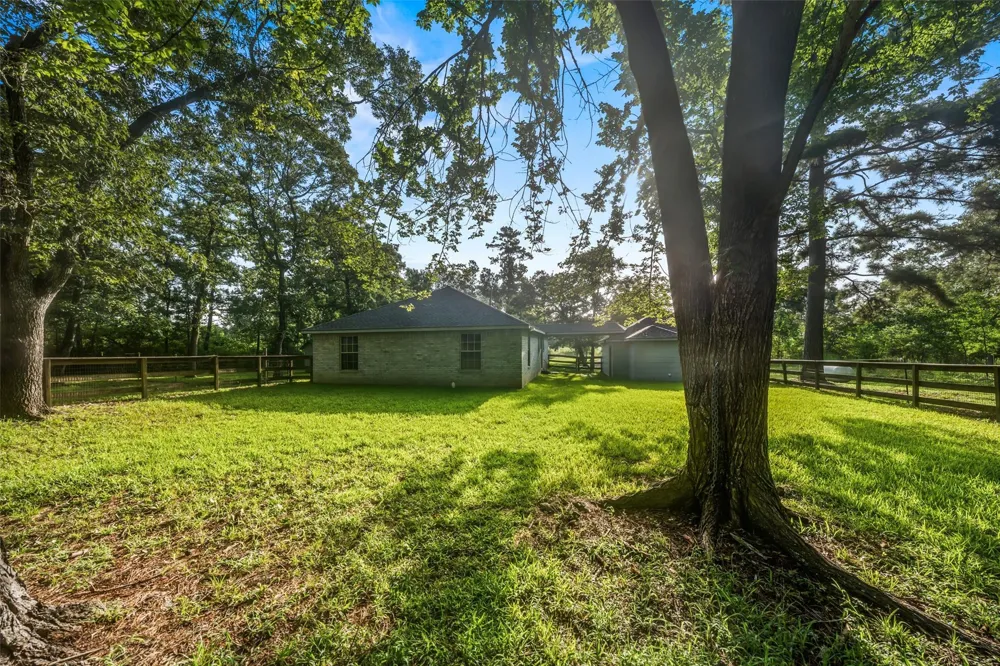 14828 County Road 304 Navasota, TX 77868