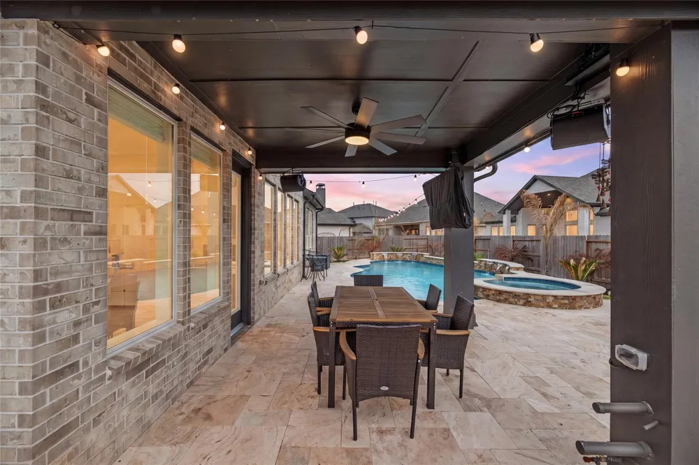 30155 Gold Finch Place Fulshear, TX 77441