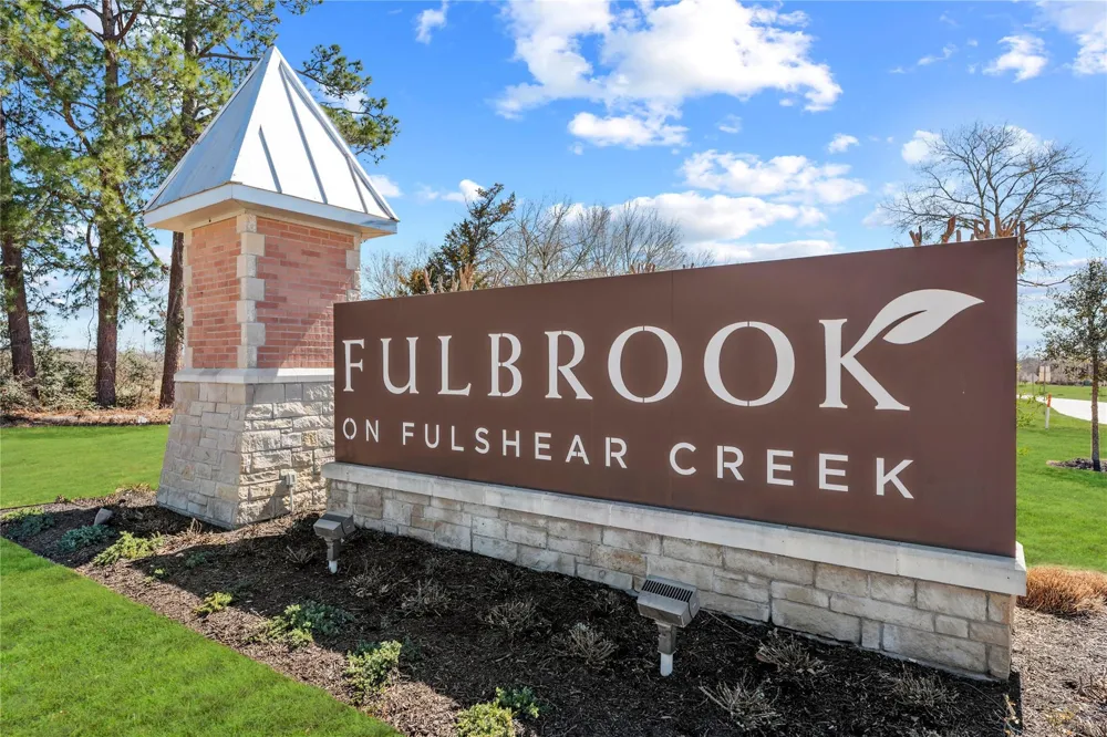 30155 Gold Finch Place Fulshear, TX 77441