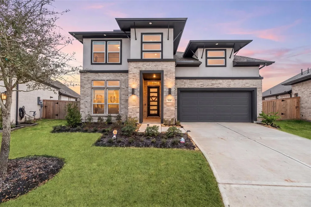30155 Gold Finch Place Fulshear, TX 77441