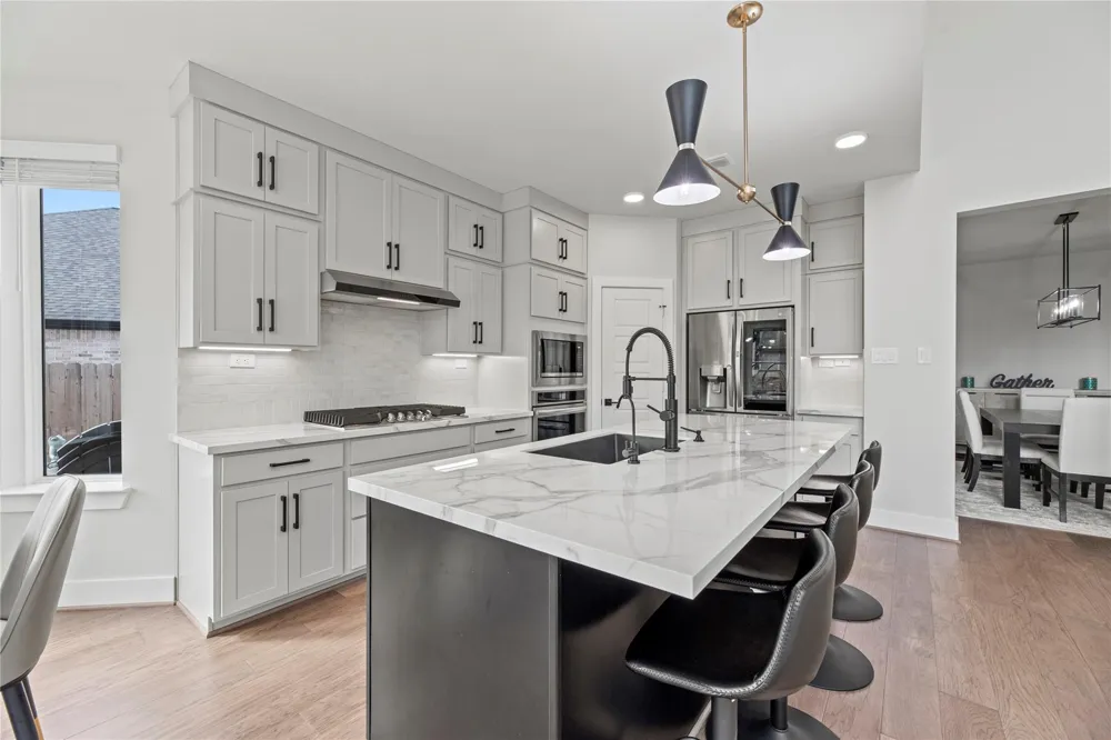 30155 Gold Finch Place Fulshear, TX 77441