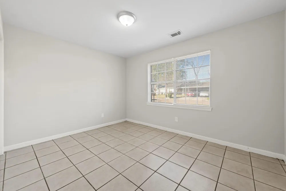 11218 Rebel Road Houston, TX 77016