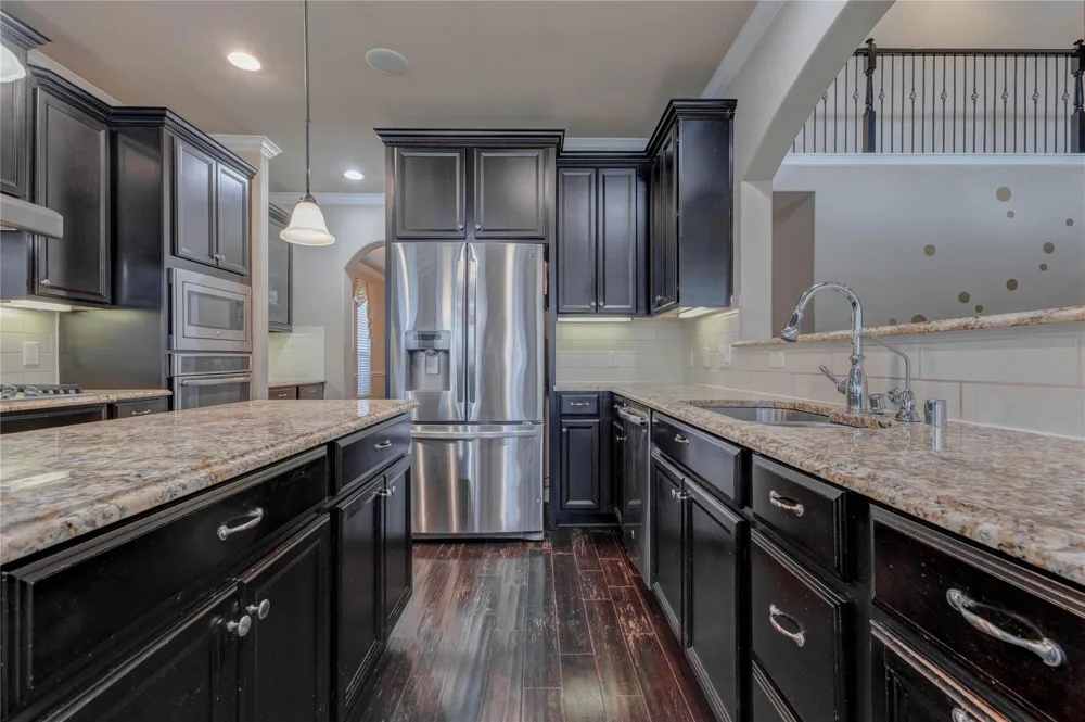 27810 Yorkshire Brook Lane Fulshear, TX 77441