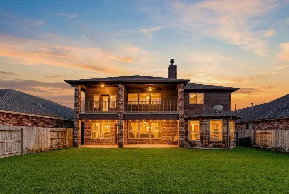 27810 Yorkshire Brook Lane Fulshear, TX 77441