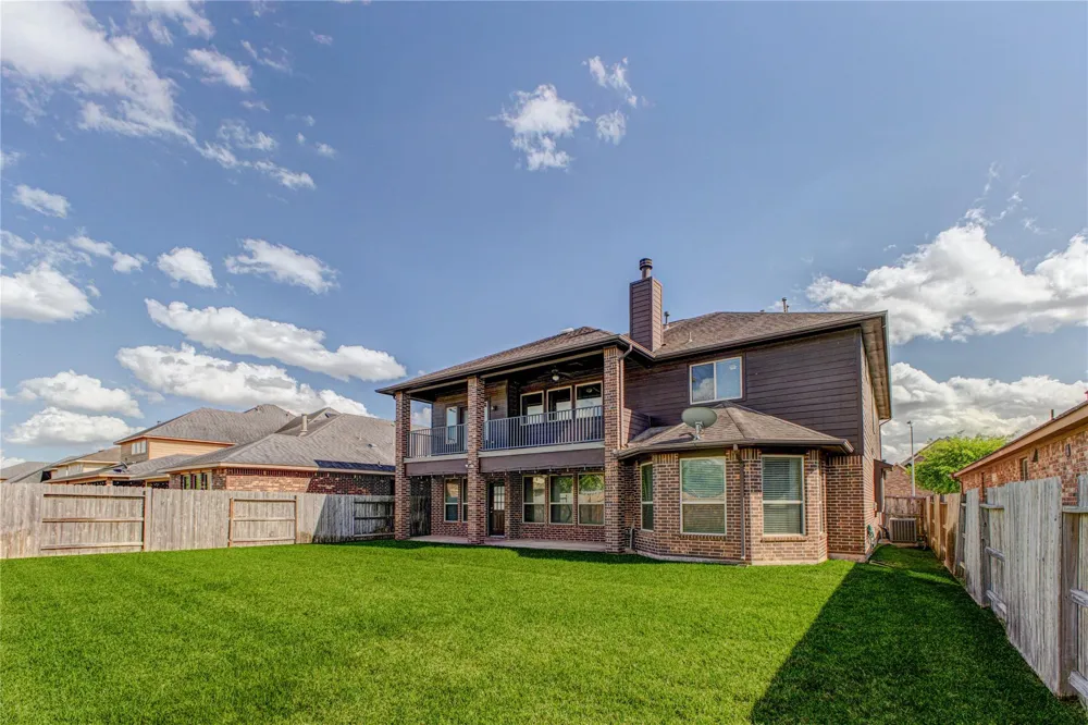 27810 Yorkshire Brook Lane Fulshear, TX 77441