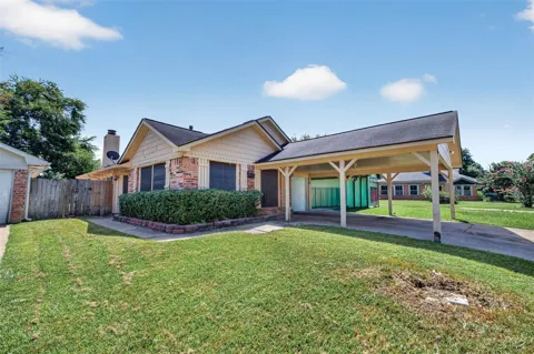 4632 Greenwood Drive