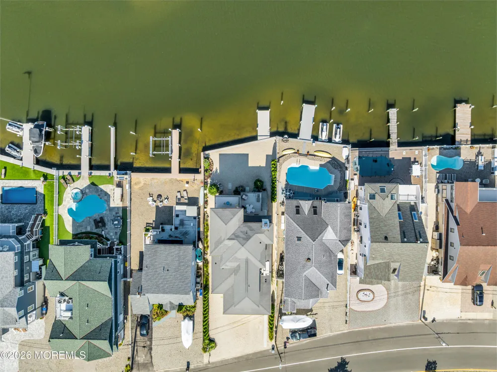 2106 Bay Boulevard Lavallette, NJ 08735