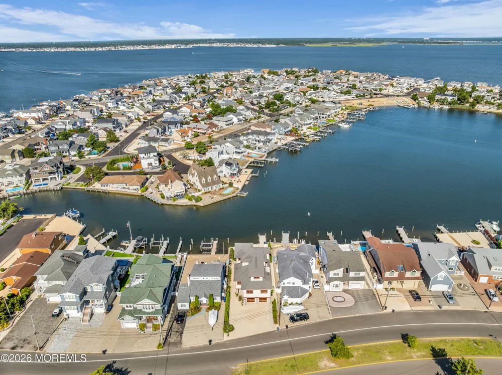 2106 Bay Boulevard Lavallette, NJ 08735