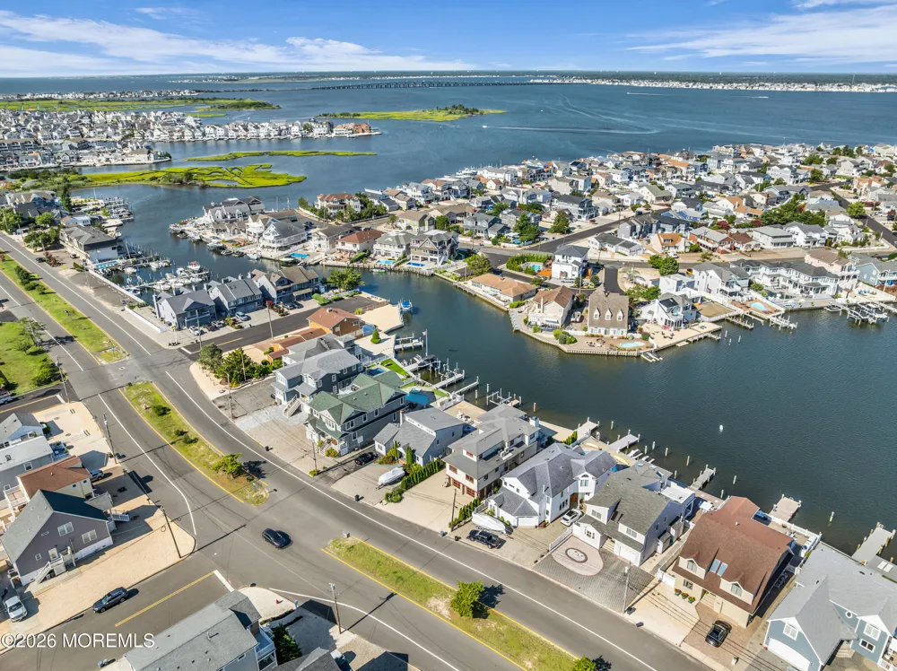 2106 Bay Boulevard Lavallette, NJ 08735