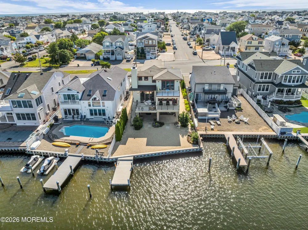 2106 Bay Boulevard Lavallette, NJ 08735