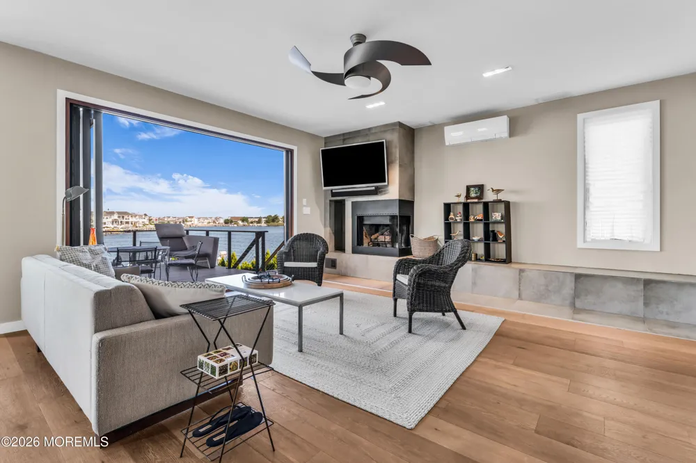 2106 Bay Boulevard Lavallette, NJ 08735