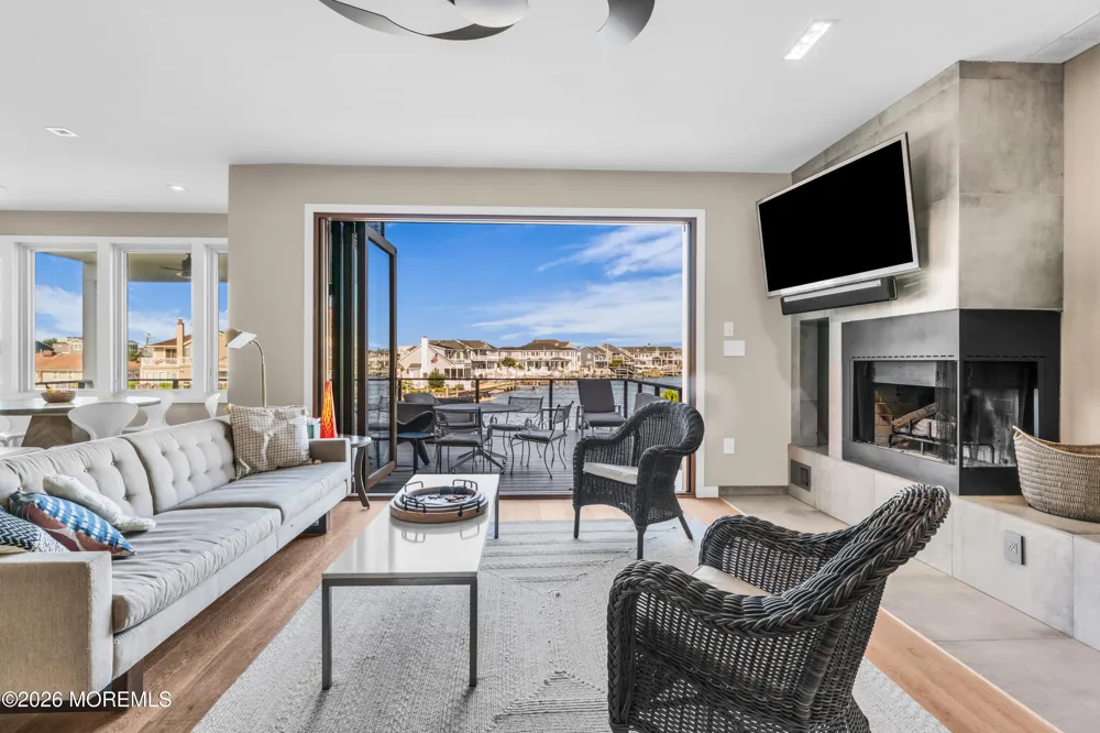 2106 Bay Boulevard Lavallette, NJ 08735