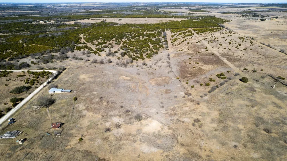 9925 County Road 539 Hico, TX 76457