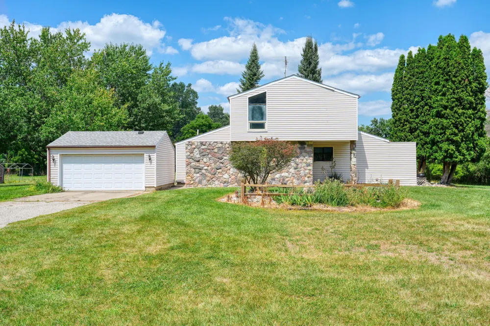 13142 Taylor Road Brooklyn, MI 49230