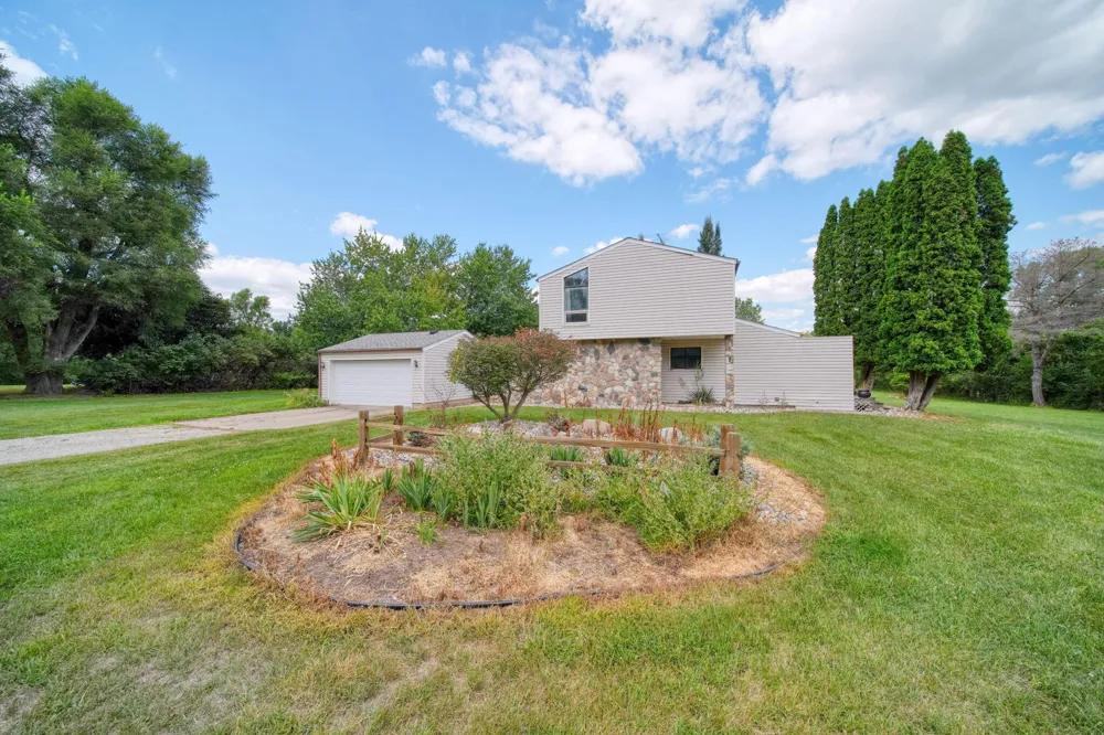 13142 Taylor Road Brooklyn, MI 49230