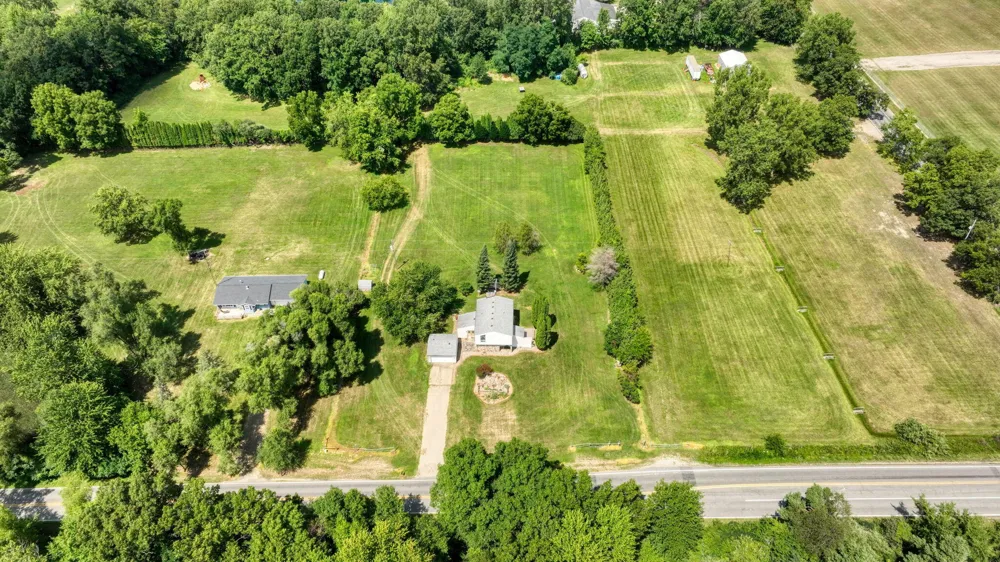 13142 Taylor Road Brooklyn, MI 49230
