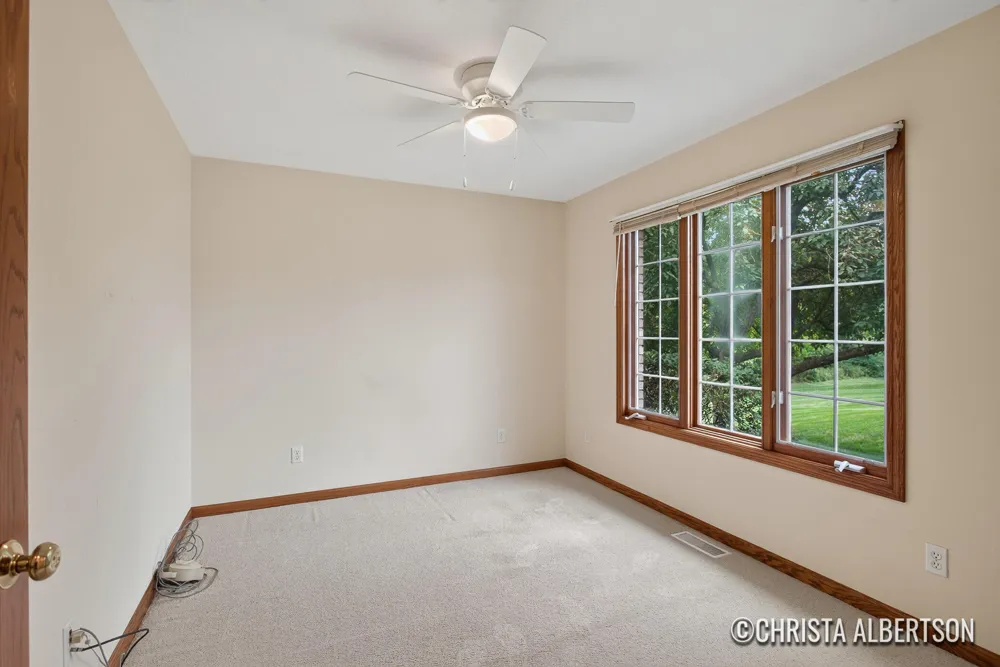2555 Gracepoint Court SE #40 Caledonia, MI 49316