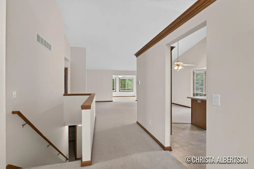 2555 Gracepoint Court SE #40 Caledonia, MI 49316