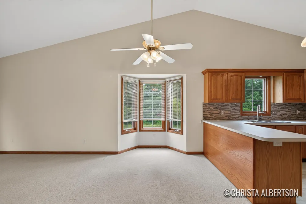 2555 Gracepoint Court SE #40 Caledonia, MI 49316