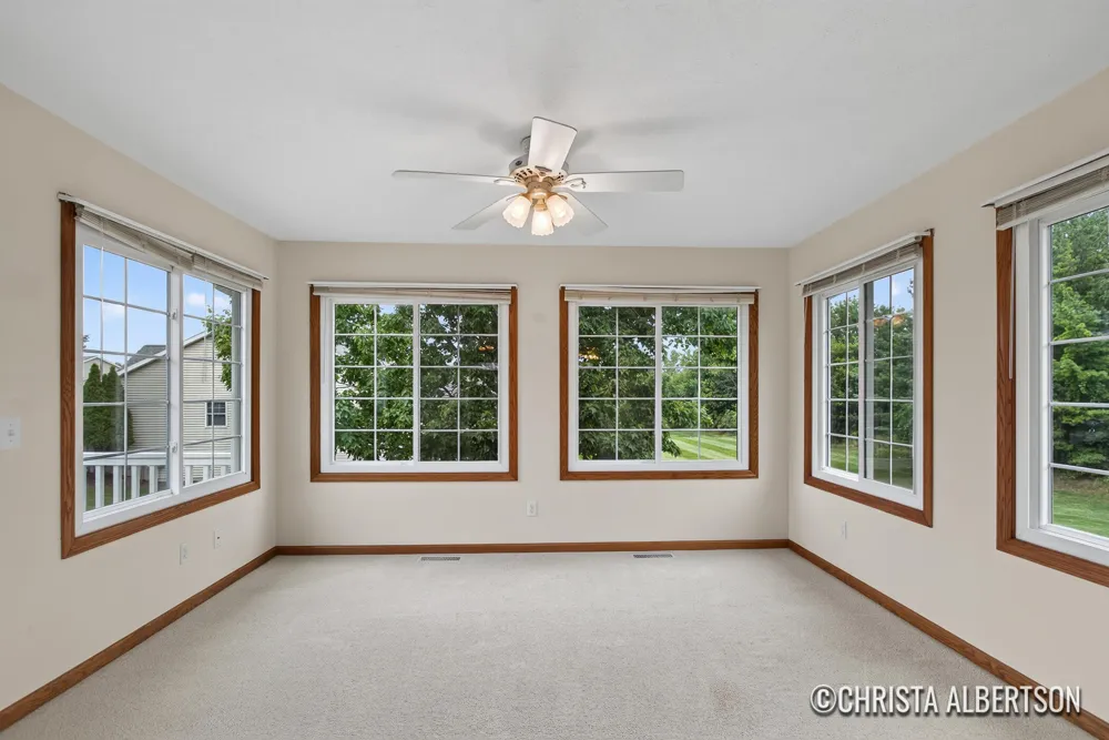 2555 Gracepoint Court SE #40 Caledonia, MI 49316