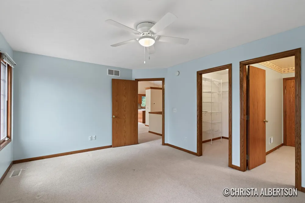2555 Gracepoint Court SE #40 Caledonia, MI 49316