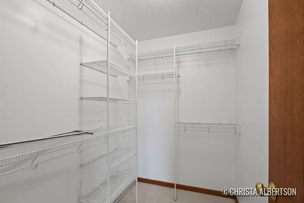 2555 Gracepoint Court SE #40 Caledonia, MI 49316