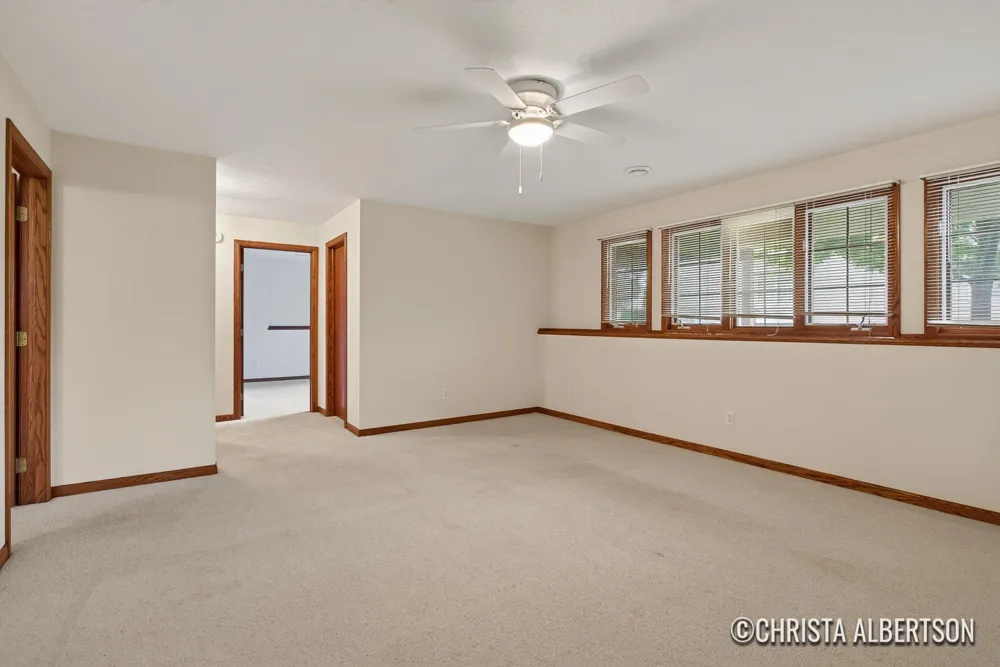 2555 Gracepoint Court SE #40 Caledonia, MI 49316