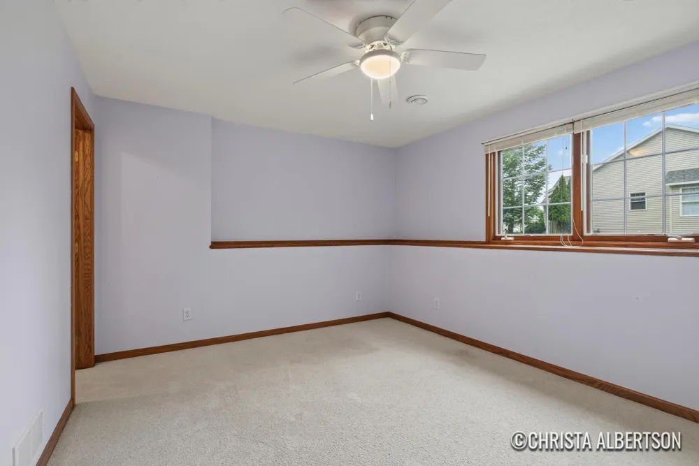 2555 Gracepoint Court SE #40 Caledonia, MI 49316