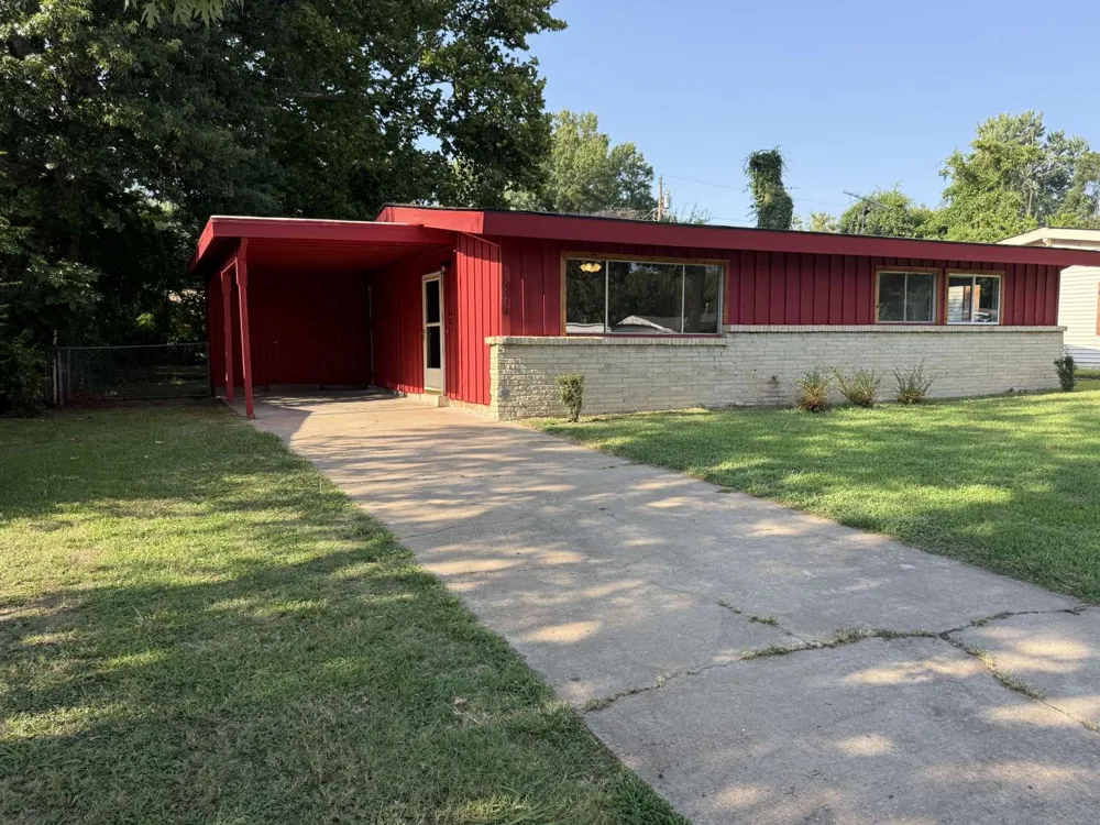 2612 Williams Muskogee, OK 74401