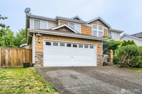 5915 68th Drive NE