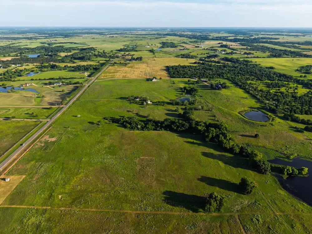 8019 Fm 1371 Bellville, TX 77418