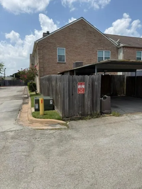 86 W Park West Drive