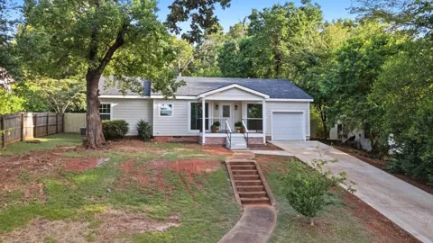 1016 Woodland Drive