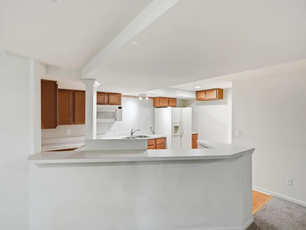 5220 Huron Hills Drive Commerce, MI 48382