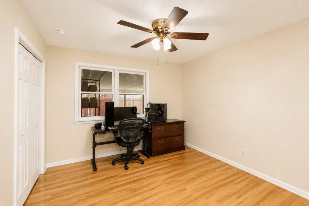 7718 Hiawatha Drive Houston, TX 77036