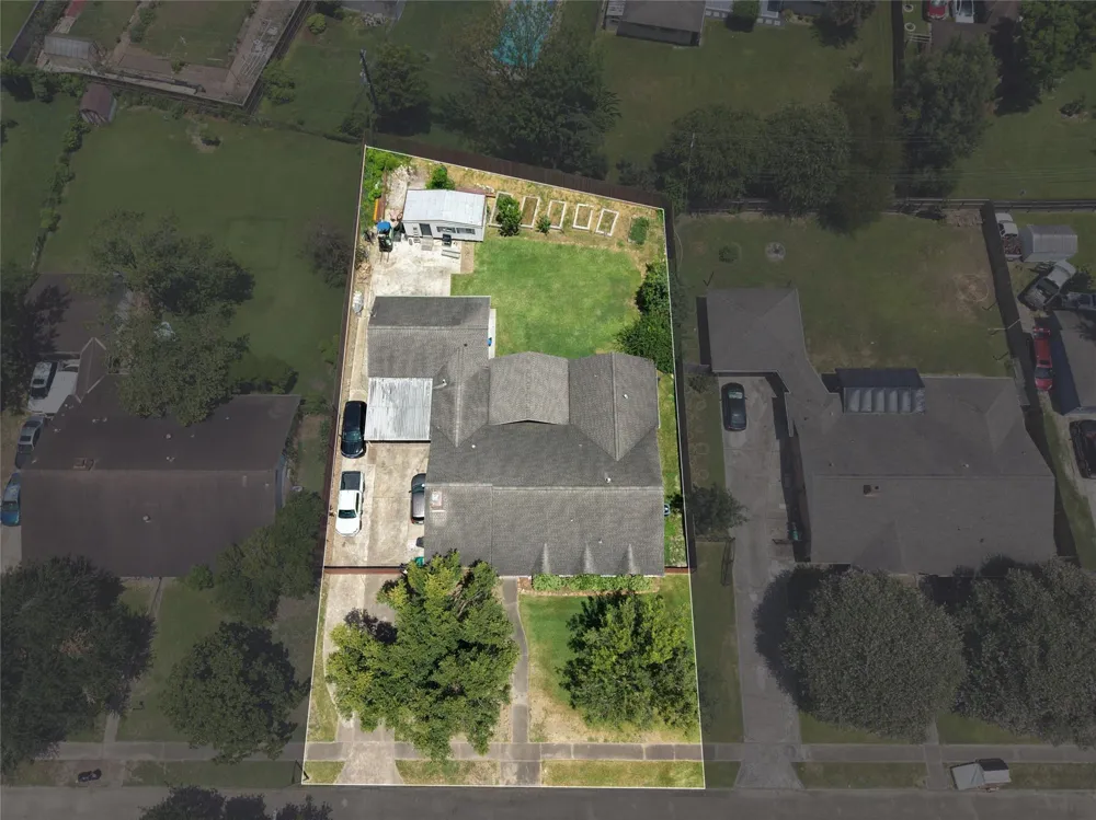 7718 Hiawatha Drive Houston, TX 77036