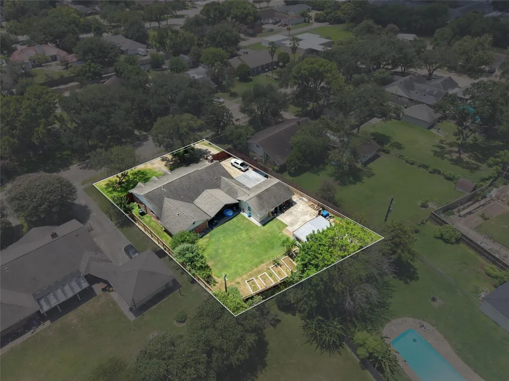 7718 Hiawatha Drive Houston, TX 77036
