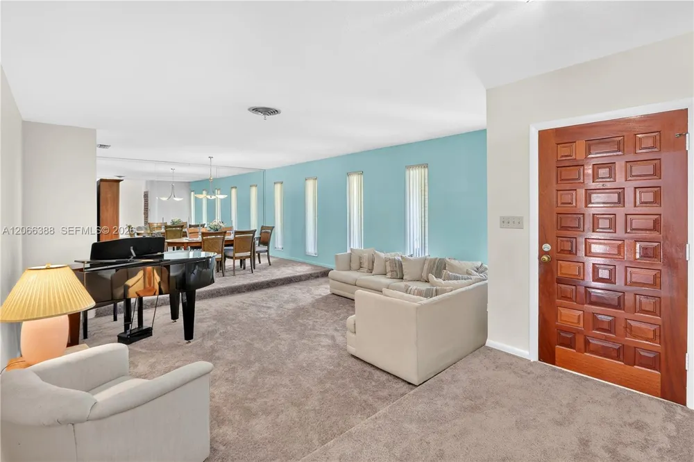 14311 SW 74th Ct Palmetto Bay, FL 33158