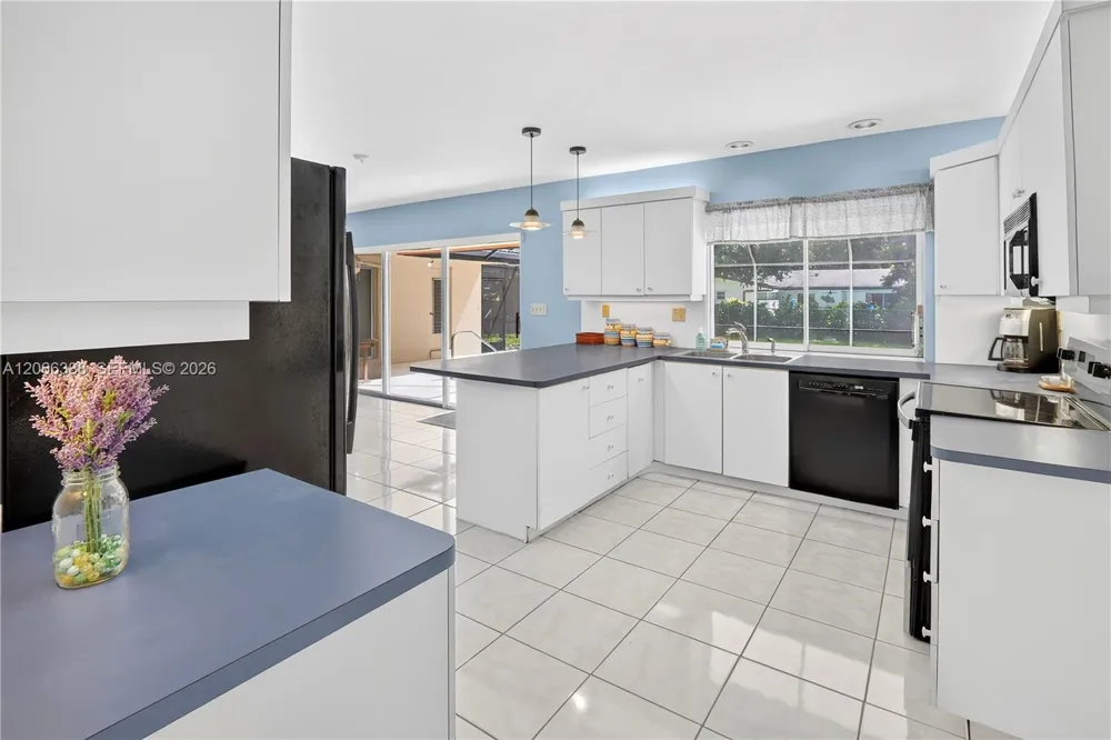 14311 SW 74th Ct Palmetto Bay, FL 33158