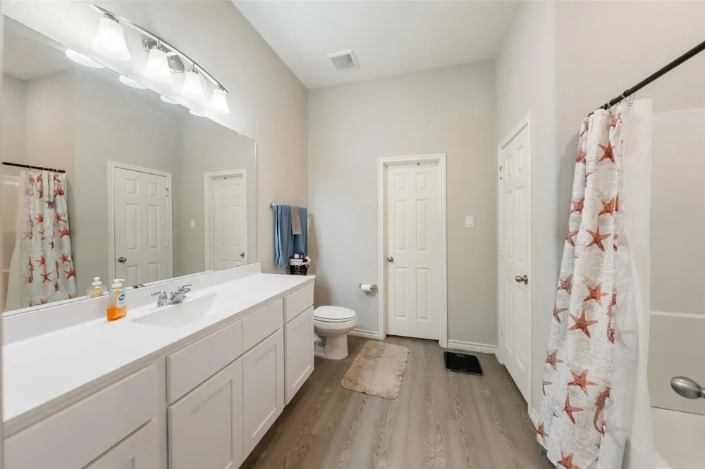 306 Helen Street Cleveland, TX 77328