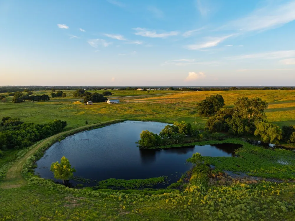 7941 Fm 1371 Bellville, TX 77418