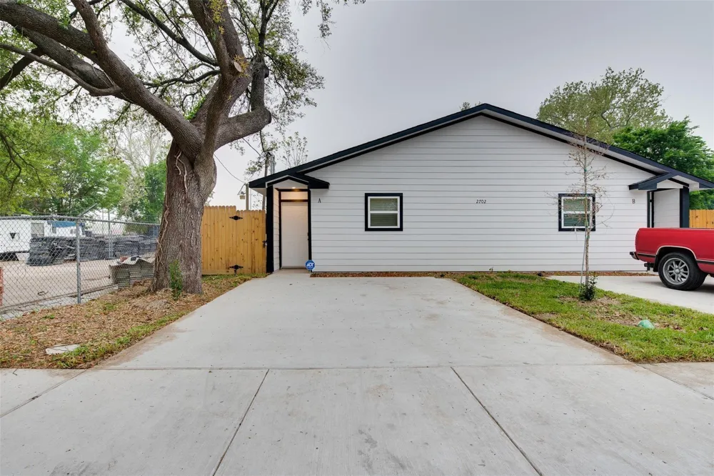 2702 Reid Street #A Houston, TX 77026