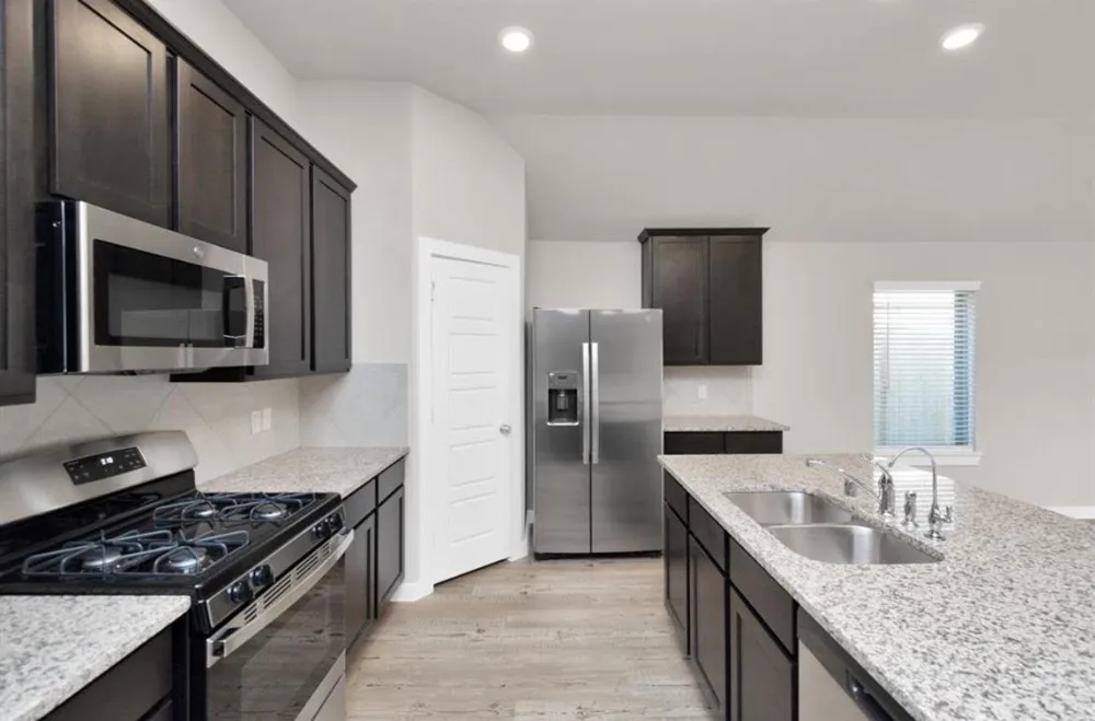 2627 Border Cove Circle Fresno, TX 77545