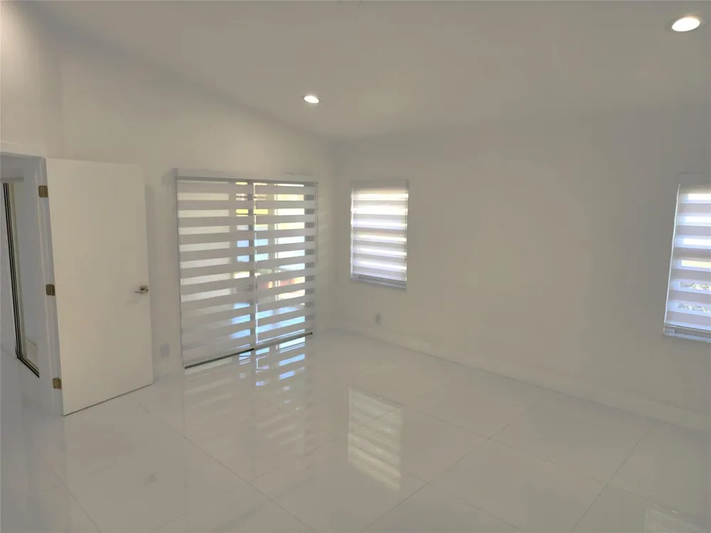 9020 NW 60TH STREET Tamarac, FL 33321