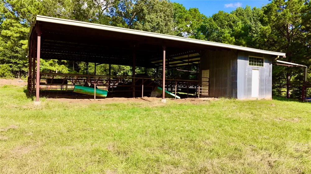England Ln Coldspring, TX 77331